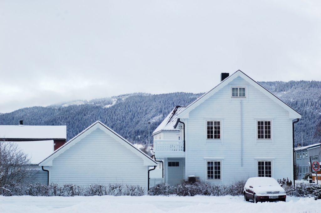snøstopper og snøfanger er viktig for sikkerheten til boligen
